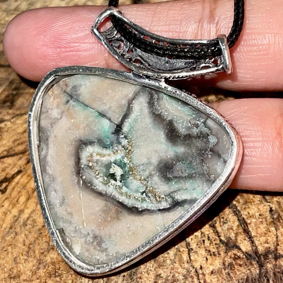 Mariposite Muscovite Pendant 2” - Picture 7 of 9